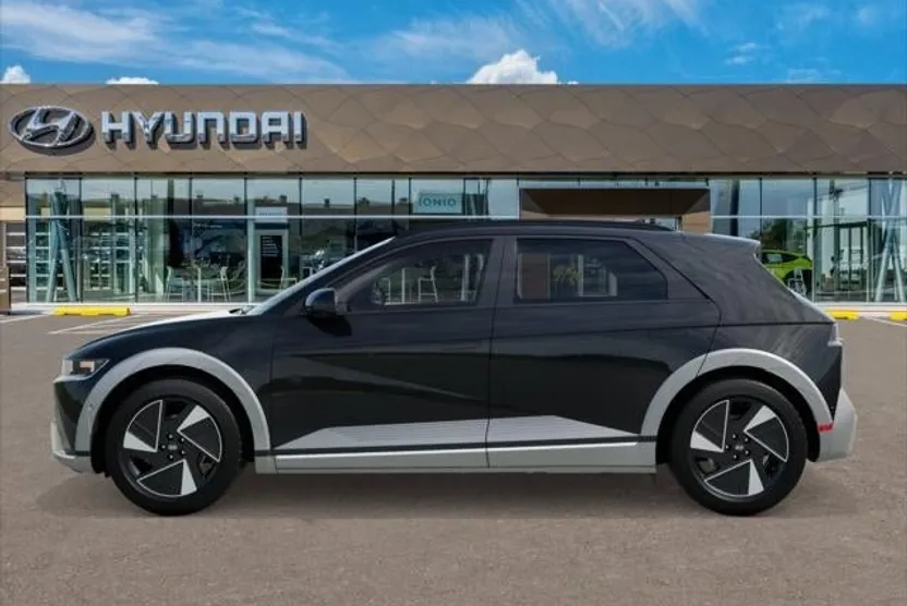 2025 Hyundai Ioniq 5 Limited photo 1