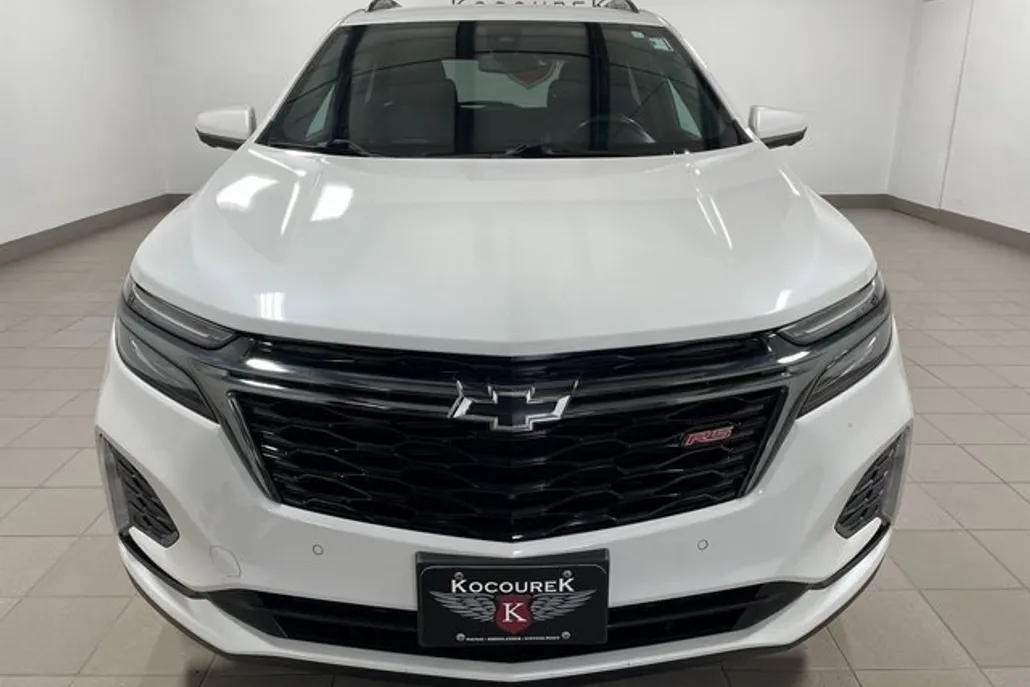 2022 Chevrolet Equinox RS photo 1