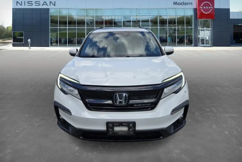 2022 Honda Pilot Black Edition photo 1