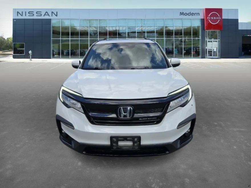 2022 Honda Pilot Black Edition photo 1