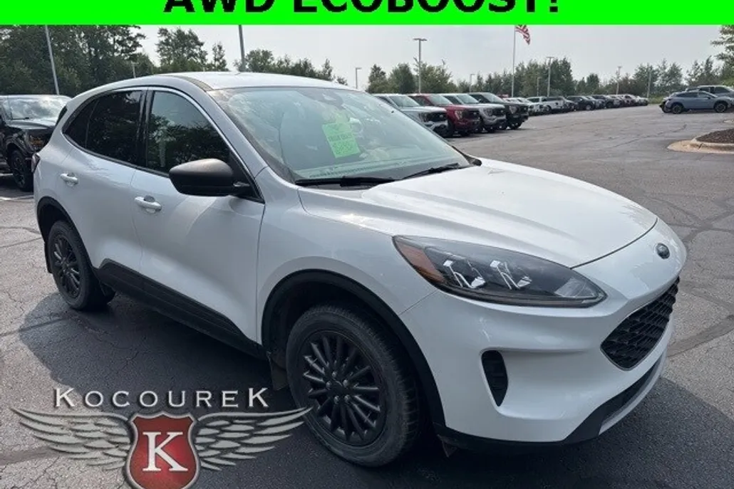2022 Ford Escape SE photo 1