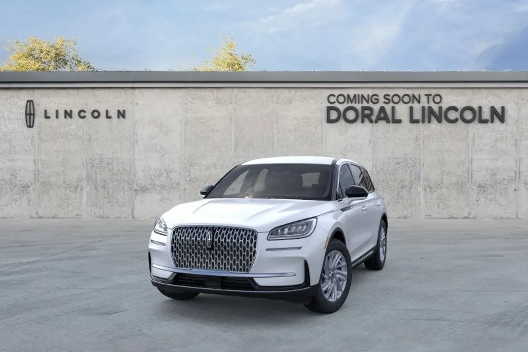 2025 Lincoln Corsair Premiere photo 1