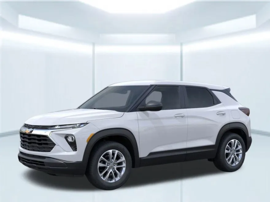 2026 Chevrolet Trailblazer LS photo 1
