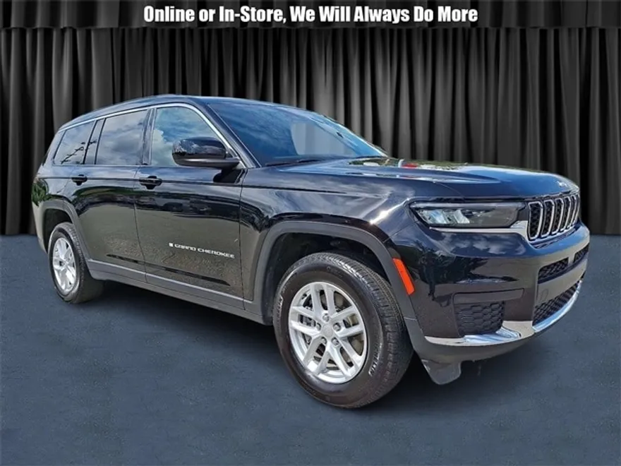 2024 Jeep Grand Cherokee Laredo photo 1
