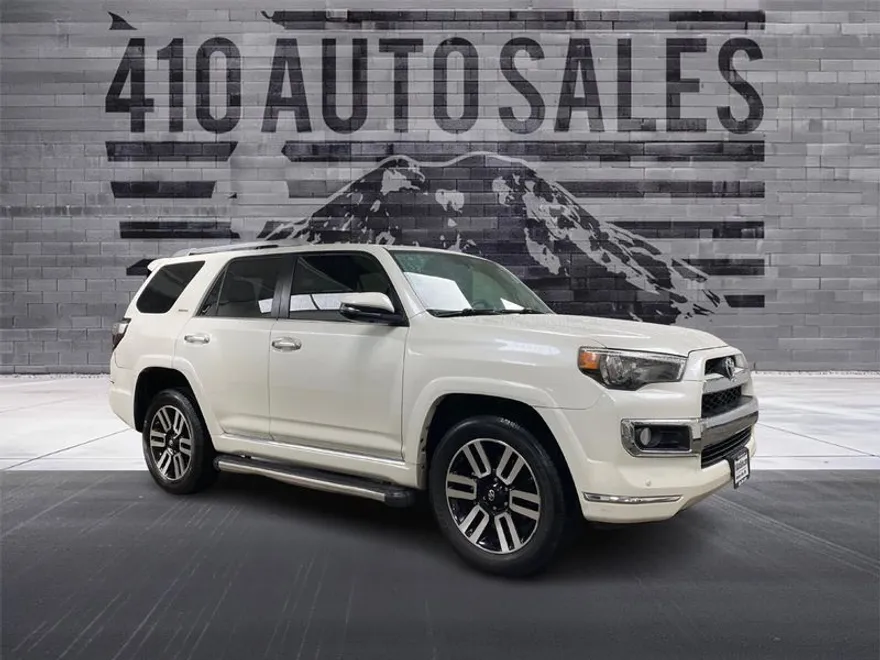 2015 Toyota 4Runner Limited 4WD photo 1