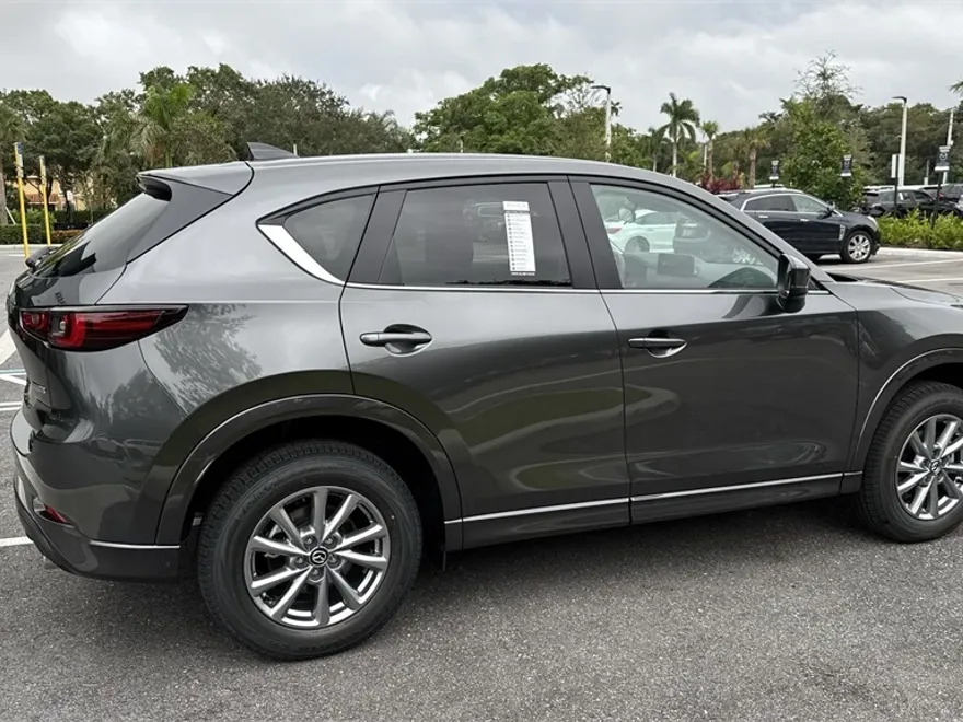 2025 Mazda CX-5 2.5 Select photo 1