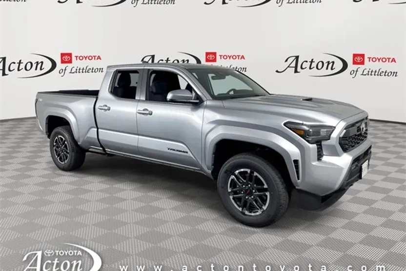 2025 Toyota Tacoma TRD Sport photo 1