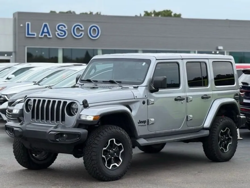 2021 Jeep Wrangler Unlimited Sahara Altitude photo 1