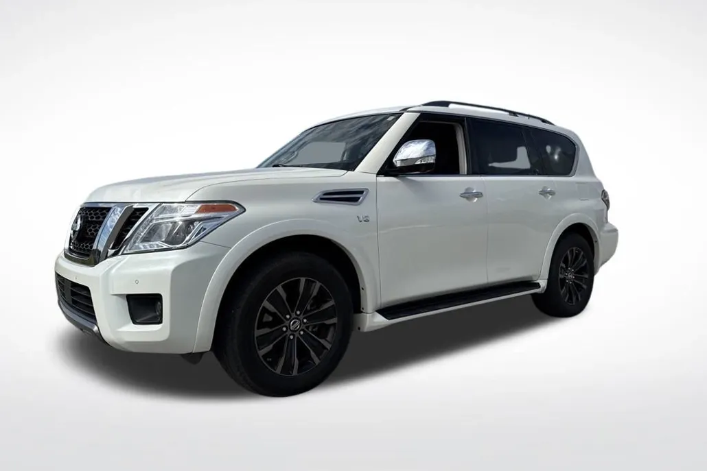 2019 Nissan Armada Platinum photo 1