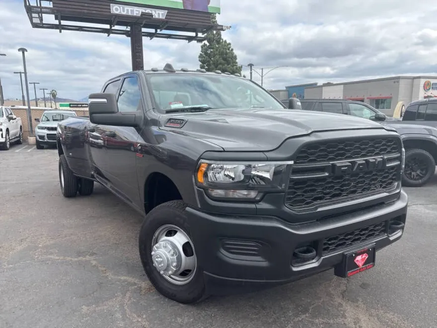 2023 Ram 3500 Tradesman photo 1