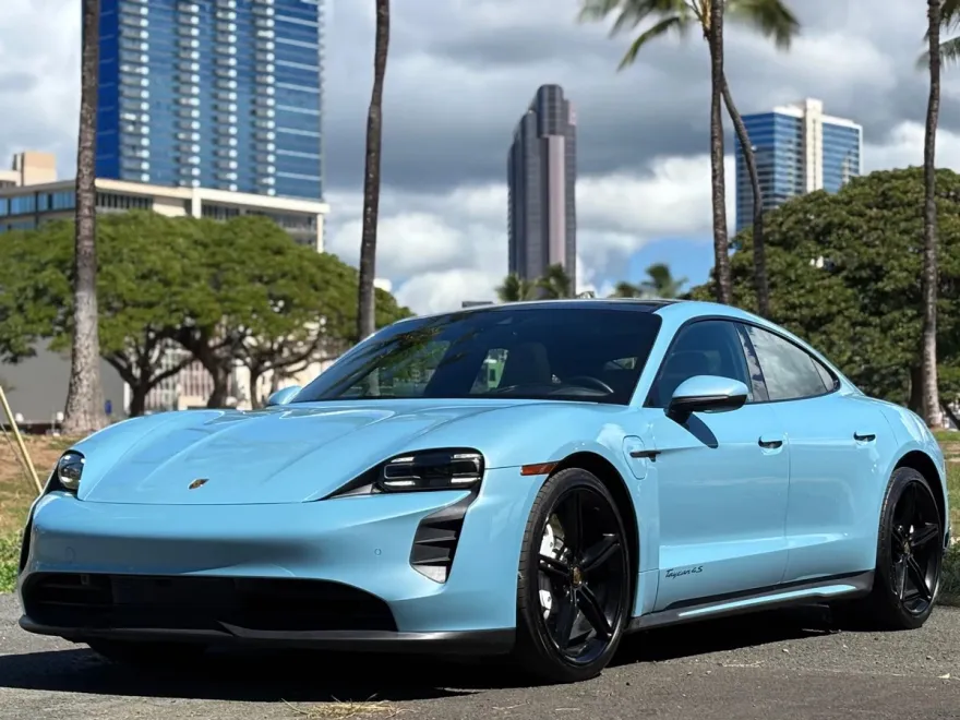 2022 Porsche Taycan 4S photo 1