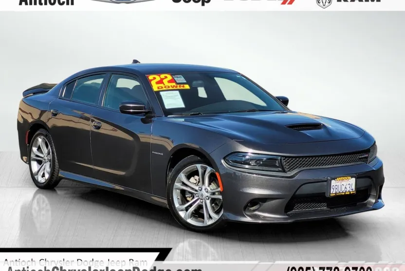 2022 Dodge Charger R/T photo 1
