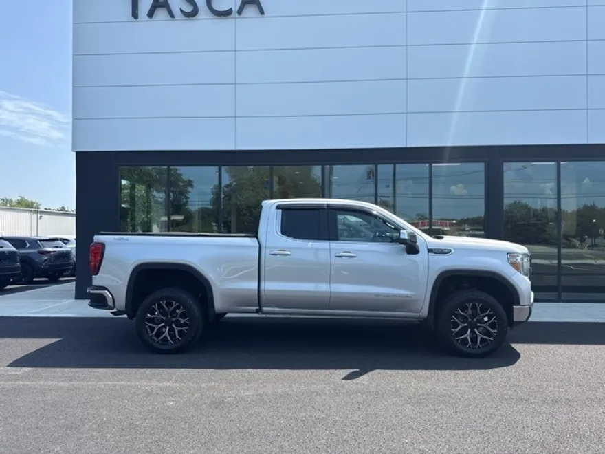 2019 Gmc Sierra 1500 SLE photo 1