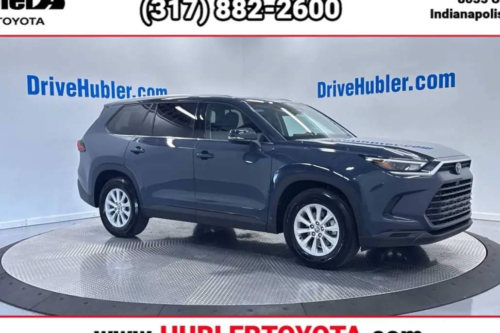 2024 Toyota Grand Highlander XLE photo 1