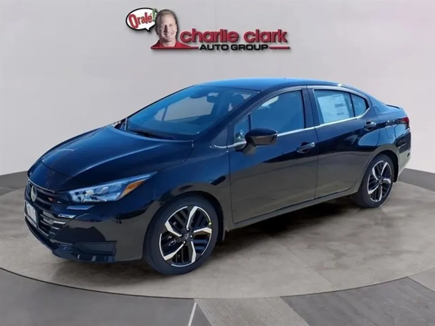 2025 Nissan Versa SR photo 1