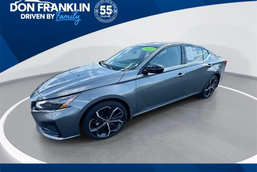 2024 Nissan Altima 2.5 SR photo 1