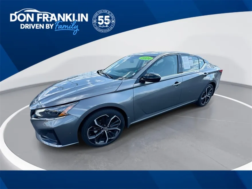 2024 Nissan Altima 2.5 SR photo 1