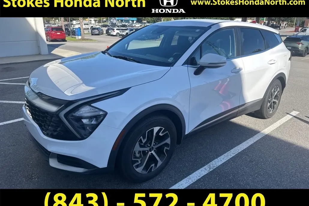 2023 Kia Sportage EX photo 1