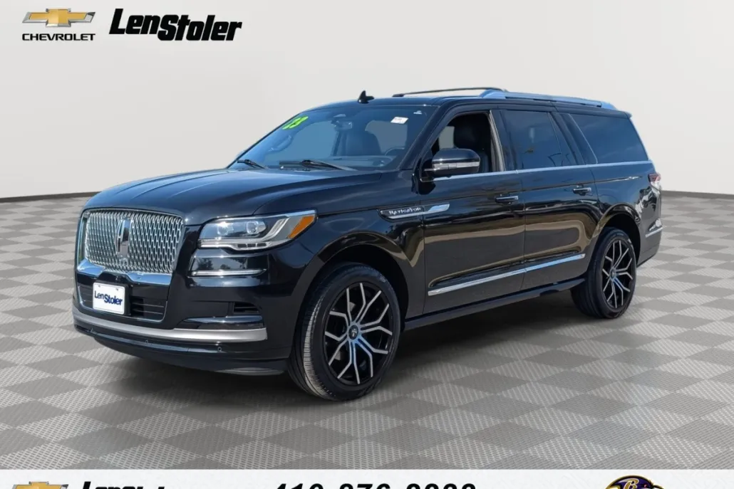 2023 Lincoln Navigator L Reserve photo 1