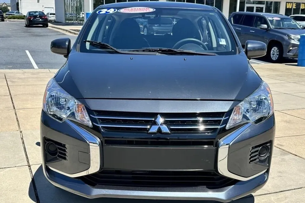 2024 Mitsubishi Mirage ES photo 1