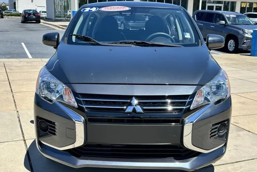 2024 Mitsubishi Mirage ES photo 1