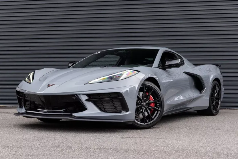 2025 Chevrolet Corvette 2LT photo 1