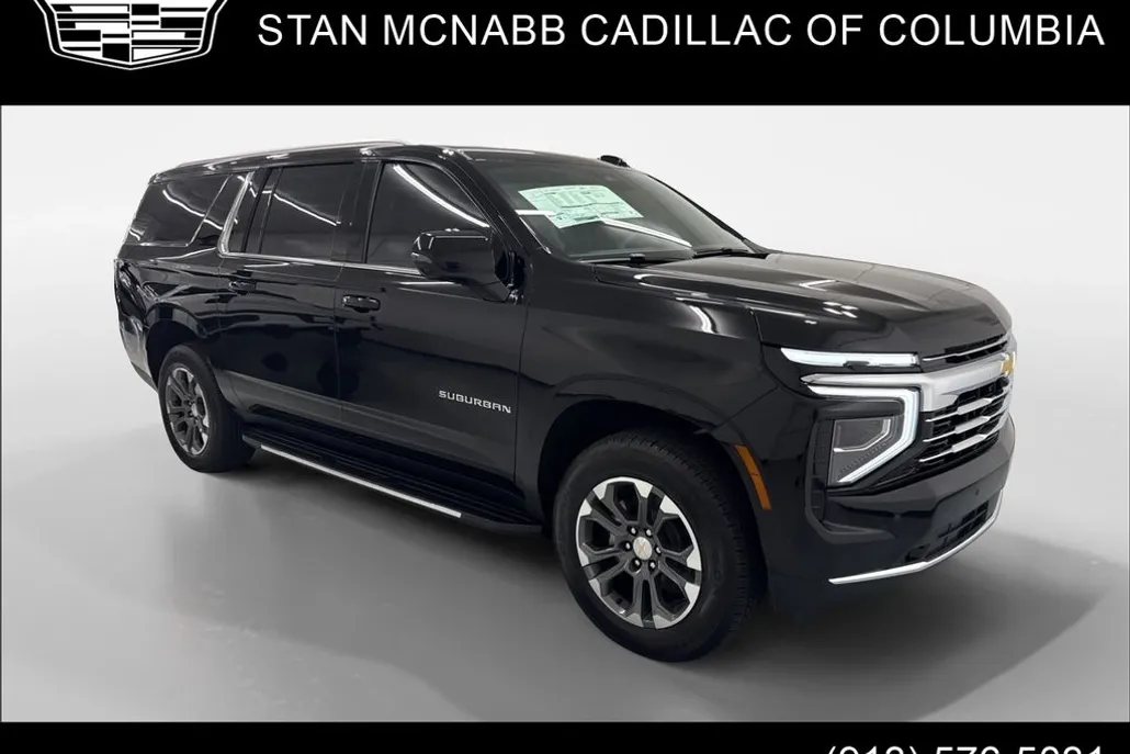 2025 Chevrolet Suburban LT photo 1