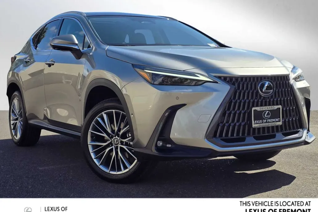2026 Lexus NX 350h Luxury AWD photo 1