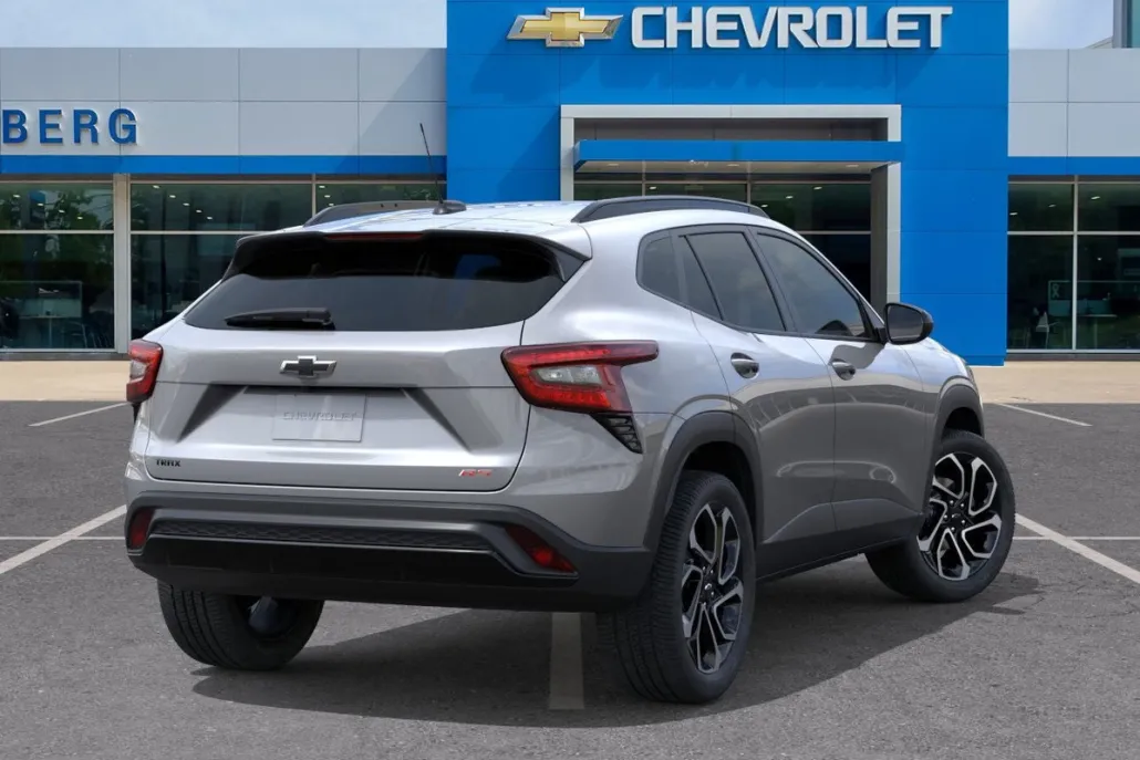 2025 Chevrolet Trax photo 1