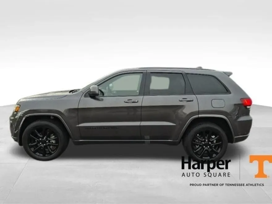2020 Jeep Grand Cherokee Altitude photo 1