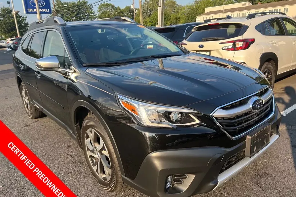 2021 Subaru Outback Touring XT photo 1