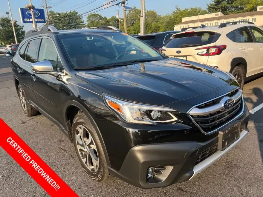 2021 Subaru Outback Touring XT photo 1