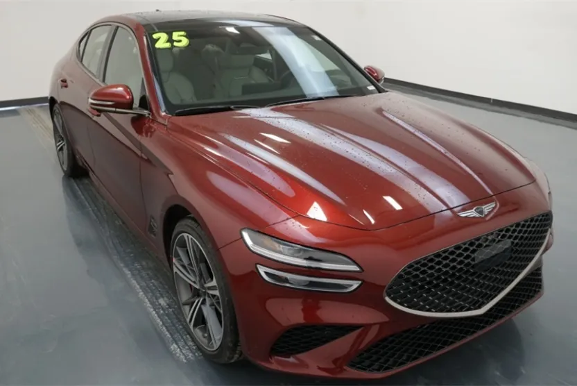 2025 Genesis G70 3.3T Sport Advanced photo 1