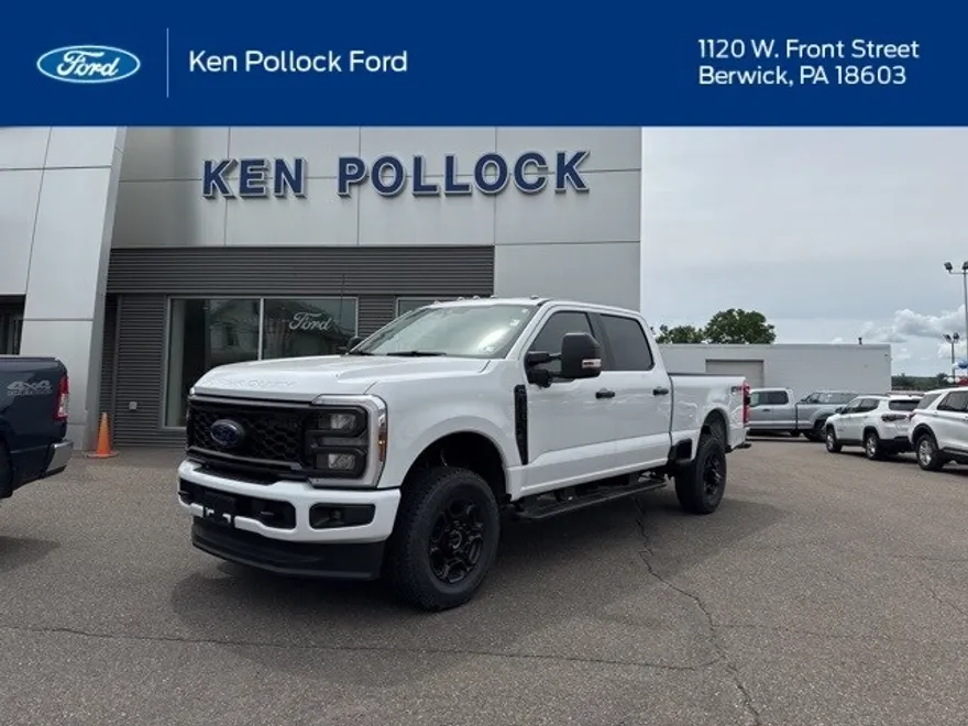 2025 Ford F-350 photo 1