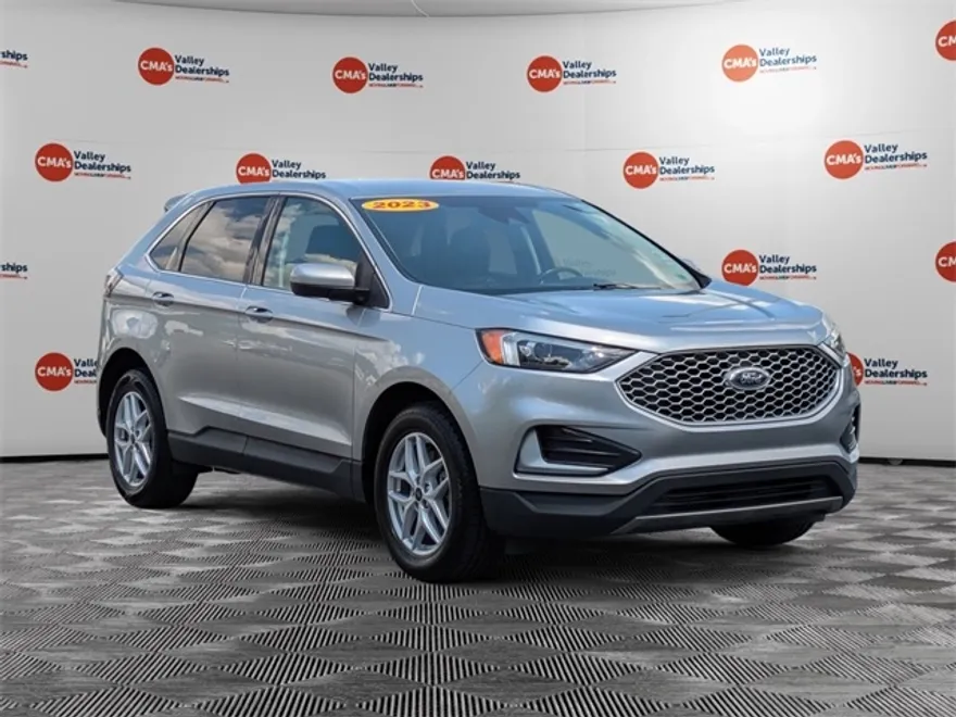 2023 Ford Edge SEL photo 1