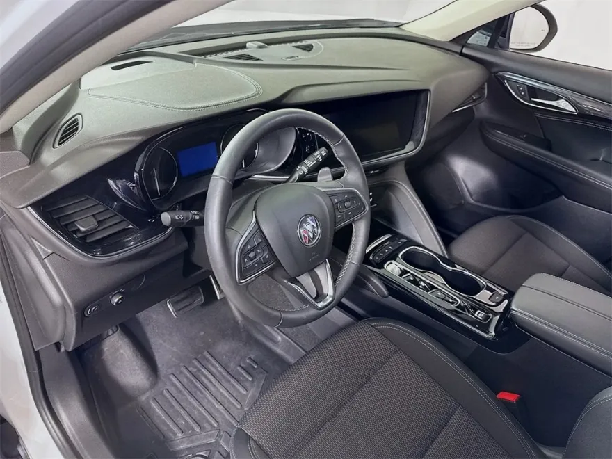 2023 Buick Envision Preferred photo 1