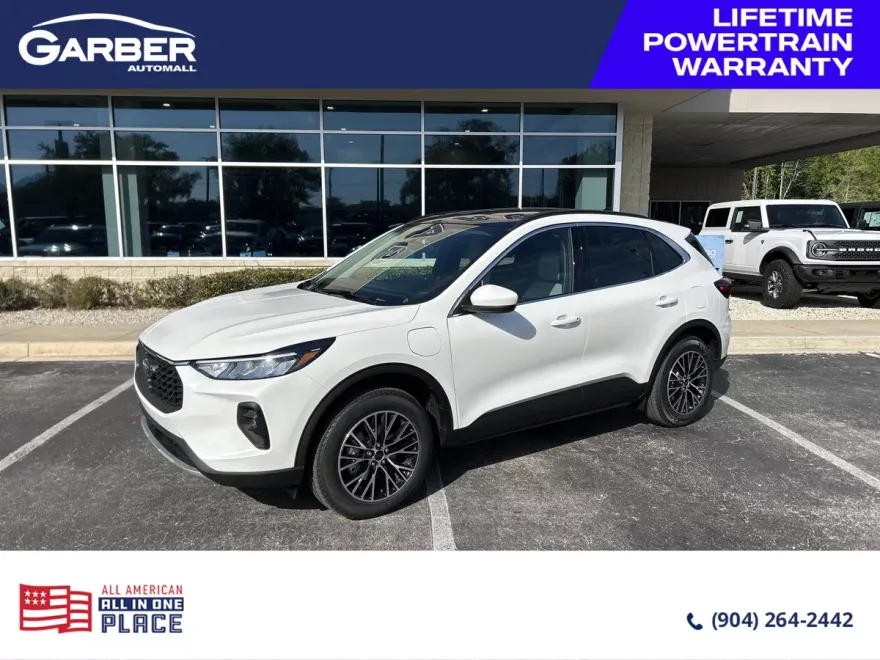 2025 Ford Escape photo 1