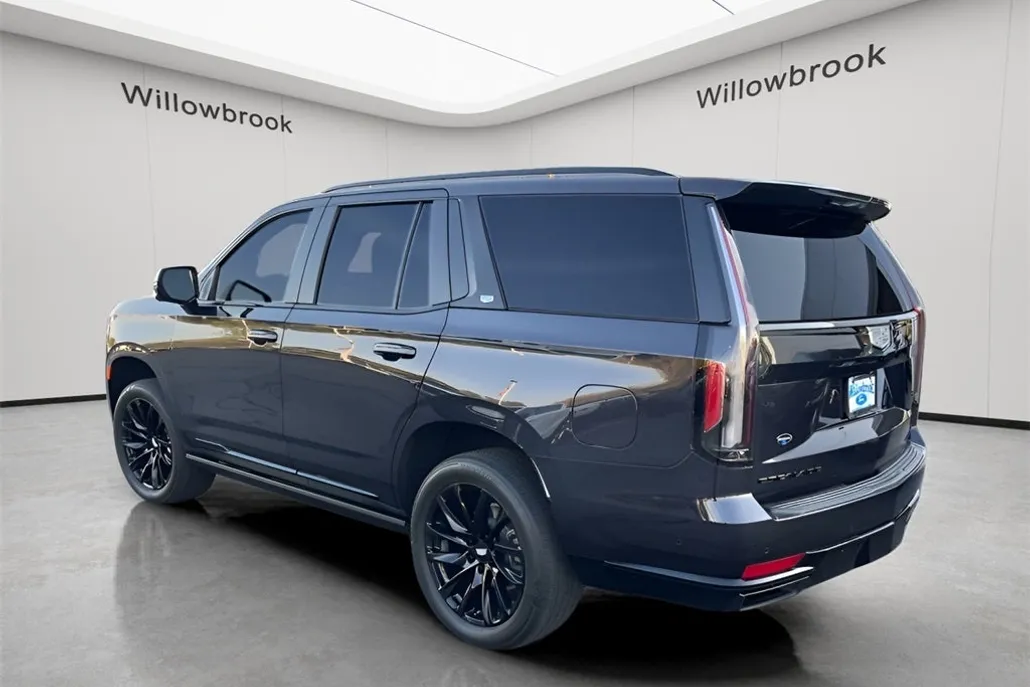 2023 Cadillac Escalade Sport photo 1