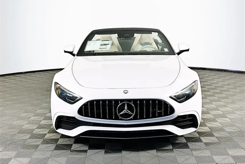 2026 Mercedes Benz SL AMG 43 photo 1
