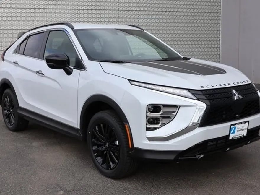 2025 Mitsubishi Eclipse Cross SEL photo 1