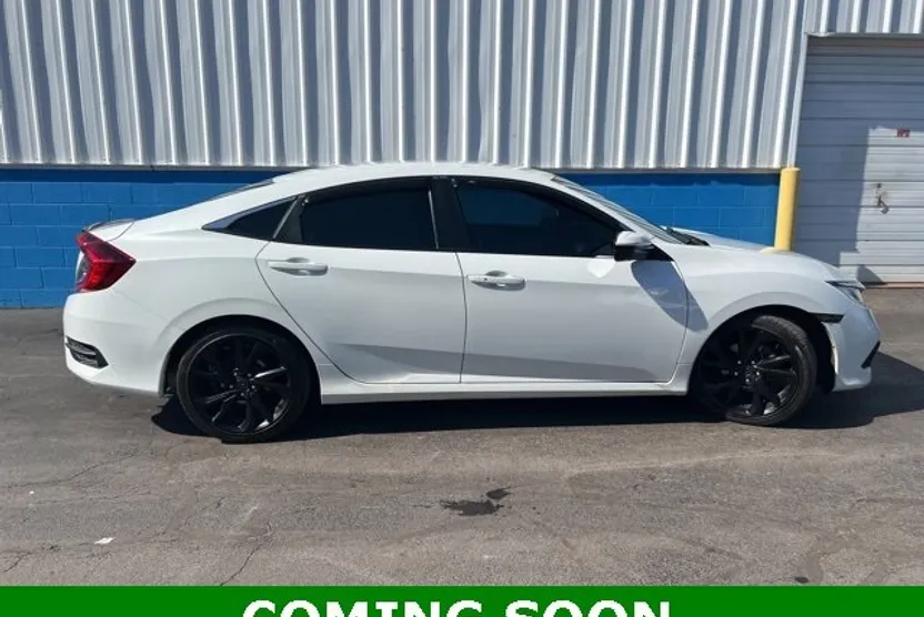 2019 Honda Civic Sport photo 1