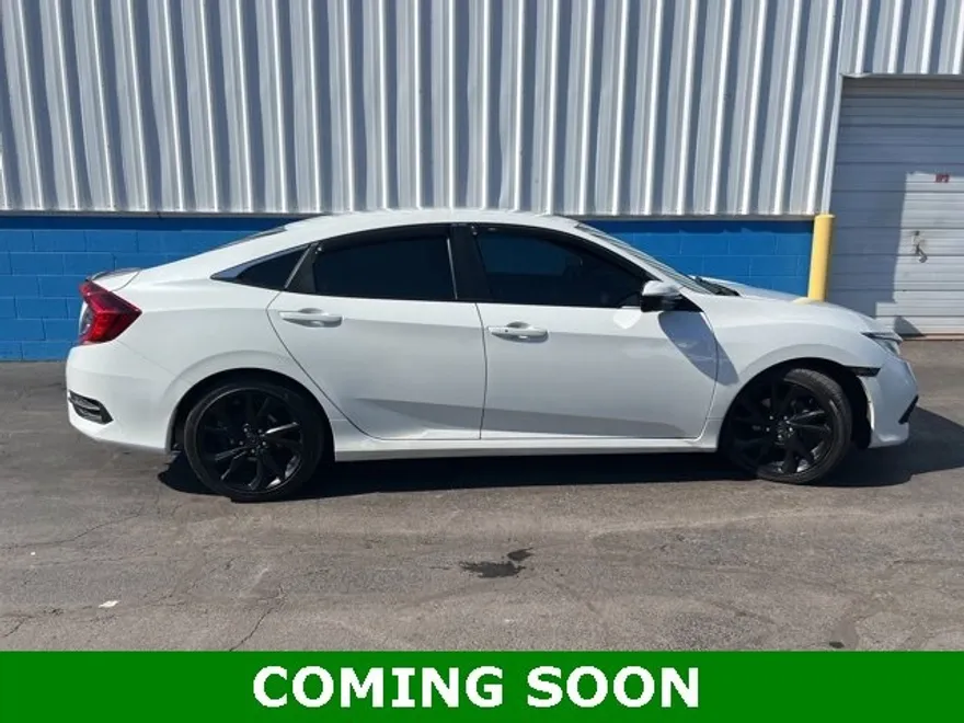 2019 Honda Civic Sport photo 1