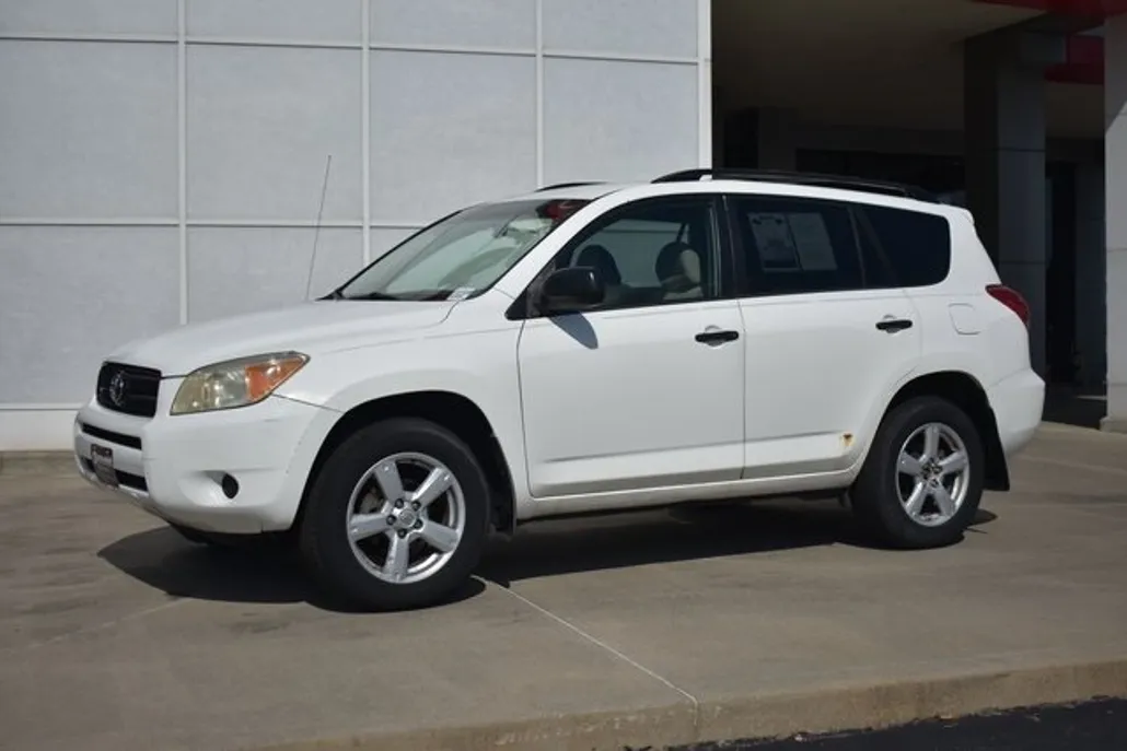 2008 Toyota RAV4 Base photo 1