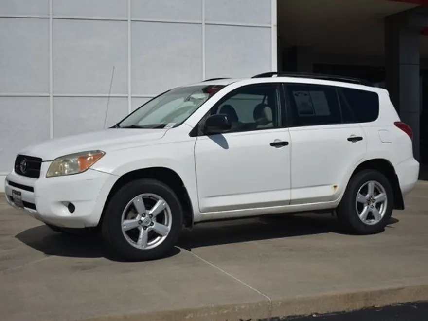 2008 Toyota RAV4 Base photo 1