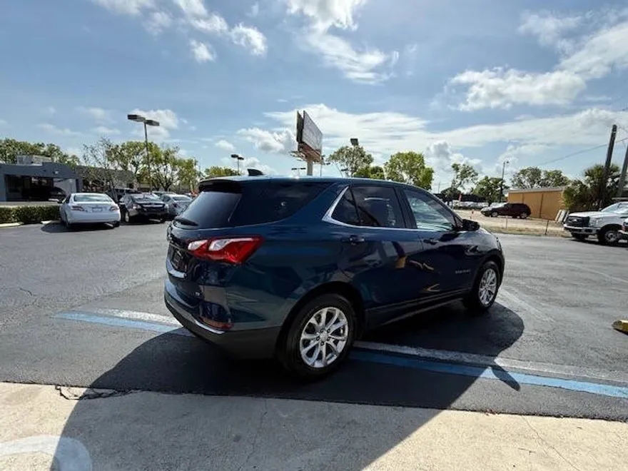 2019 Chevrolet Equinox photo 1
