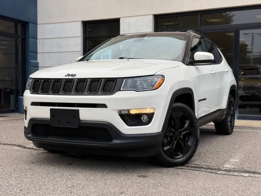 2019 Jeep Compass North Edition Latitude photo 1