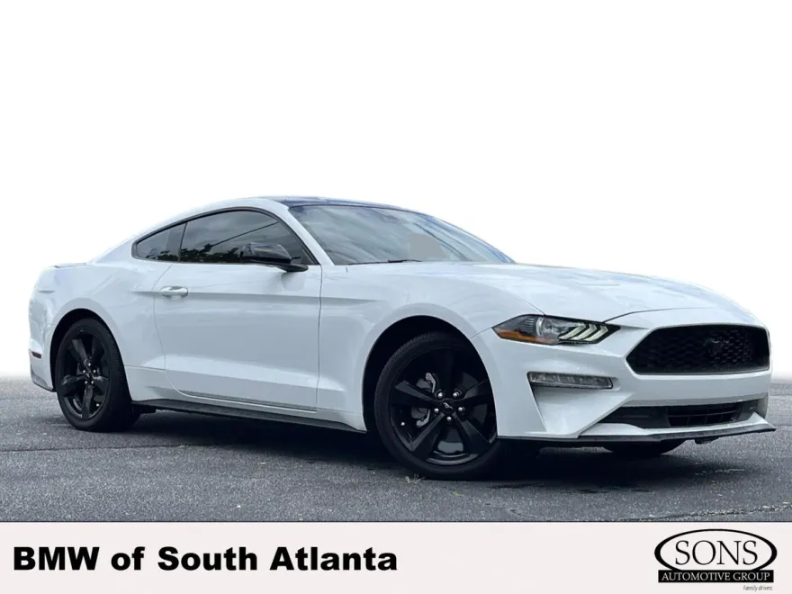 2022 Ford Mustang EcoBoost photo 1