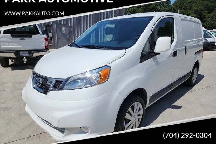 2021 Nissan NV200 SV photo 1