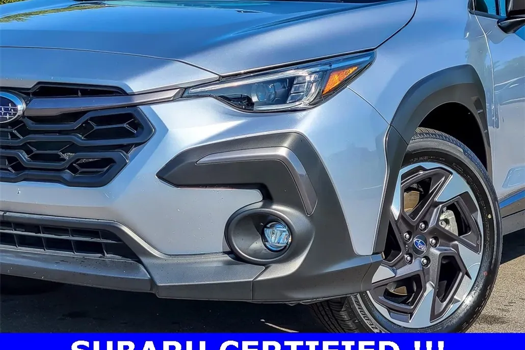 2024 Subaru Crosstrek Limited photo 1
