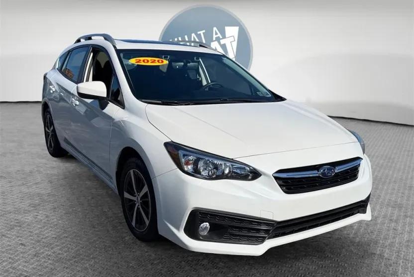 2020 Subaru Impreza Premium photo 1